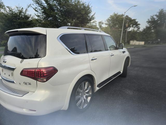2011 infiniti qx56 base