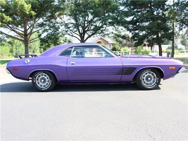 1973 dodge challenger rally*frame off restoration*440 magnum*show car*