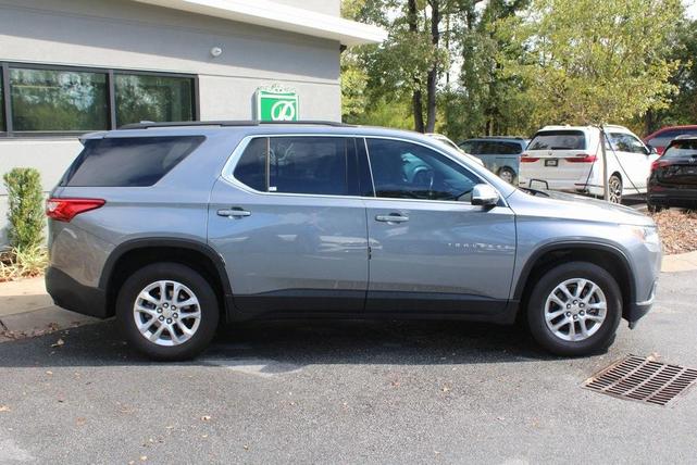 2020 chevrolet traverse lt cloth