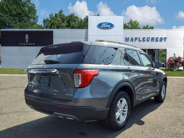 2022 ford explorer xlt