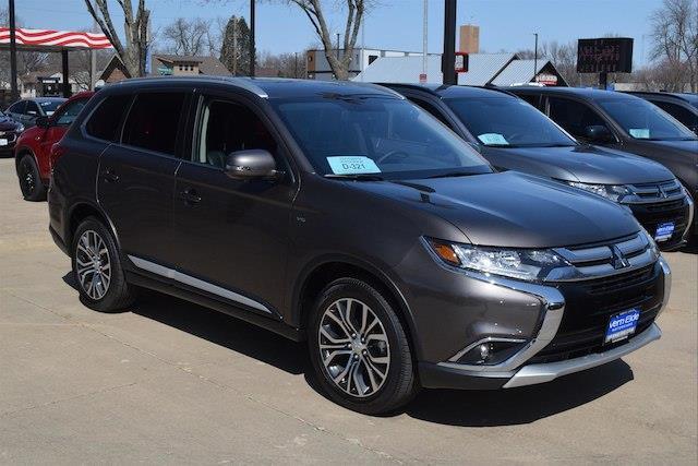 2018 mitsubishi outlander gt awd gt 4dr suv for sale in sioux falls, south dakota