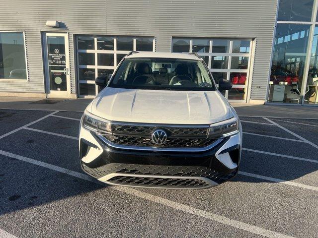 2022 volkswagen taos s
