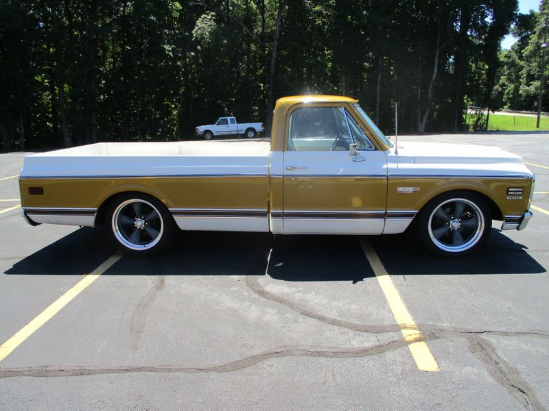 1972 chevrolet c10 super cheyenne