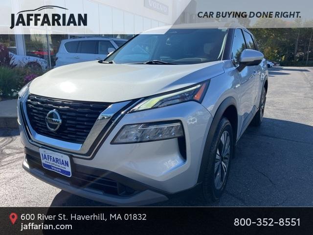 2021 nissan rogue sv