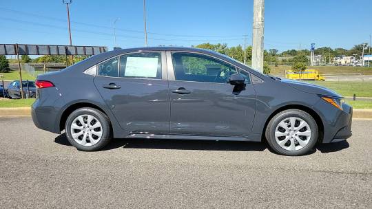 new 2024 toyota corolla le cvt