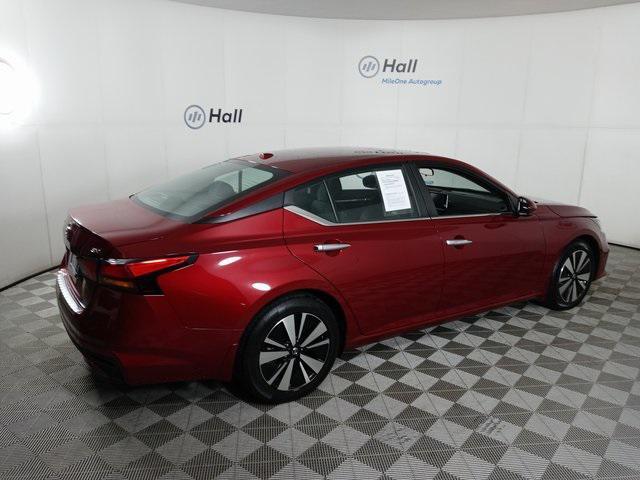 2021 nissan altima 2.5 sv