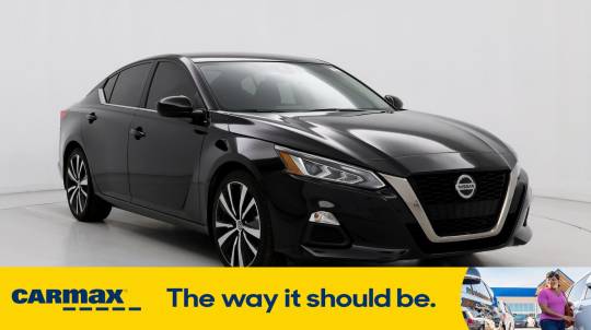 2022 nissan altima 2.5 sr fwd