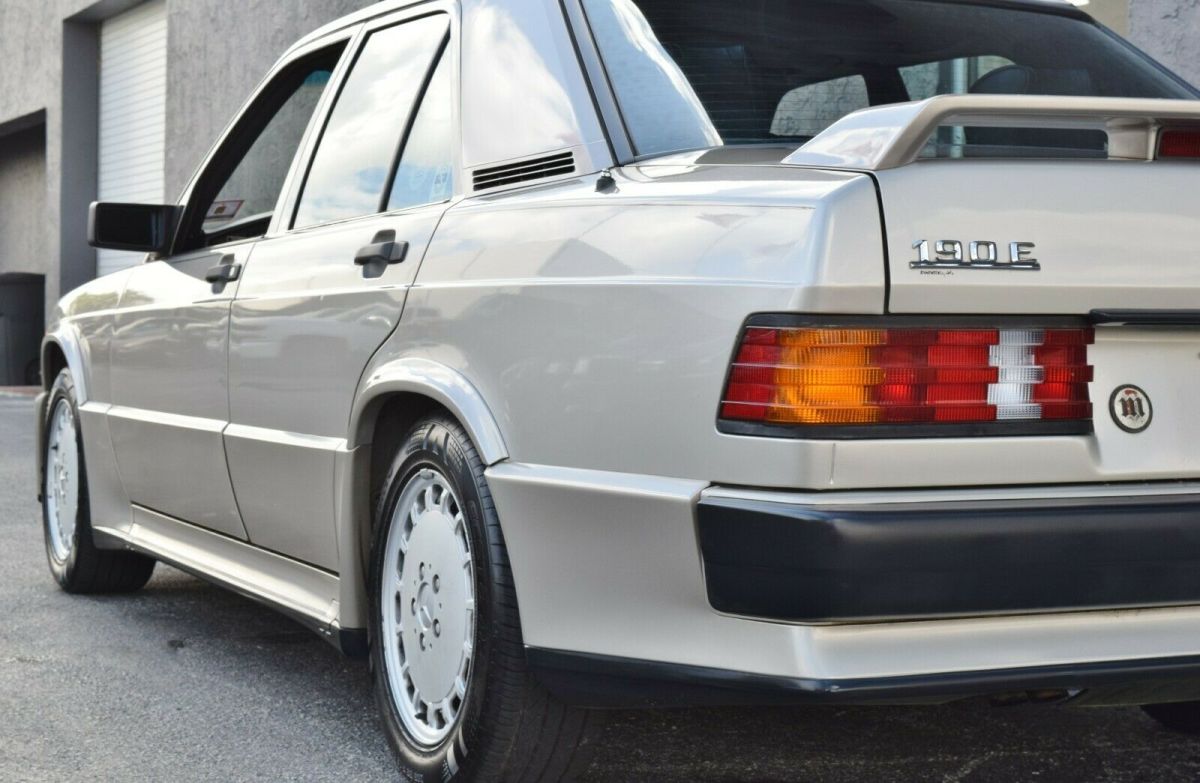 1 owner - w201- only 66k miles - 5 speed dogleg- full service history since new