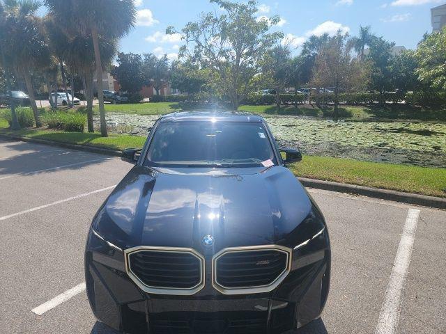 2023 bmw xm base