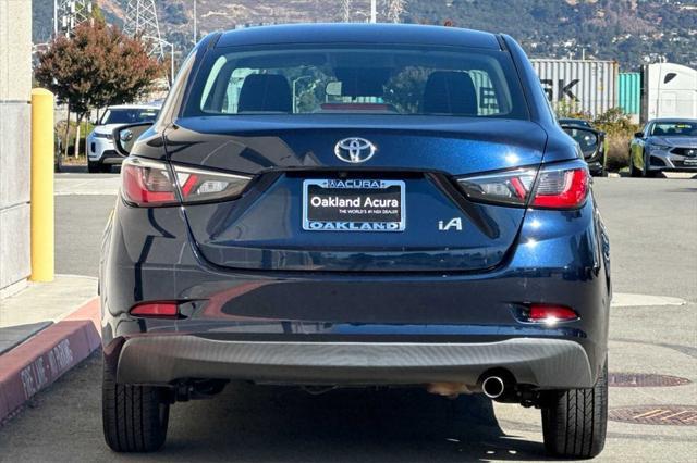 2017 toyota yaris ia base