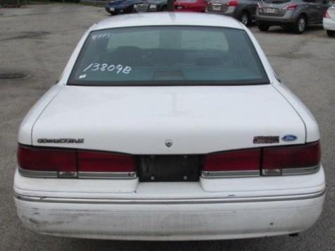 1995 ford crown victoria lx in illinois