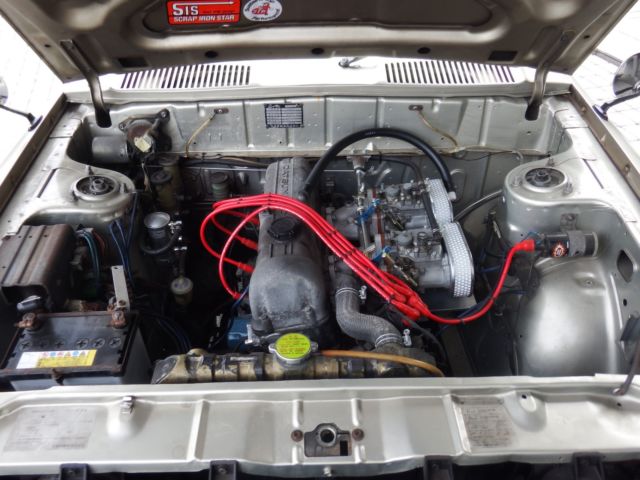 1975 nissan / datsun violet station wagon mint condition