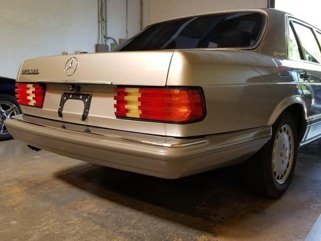 mercedes benz 420 sel silver with 108,324 miles, for sale!