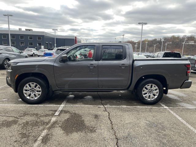 2022 nissan frontier sv