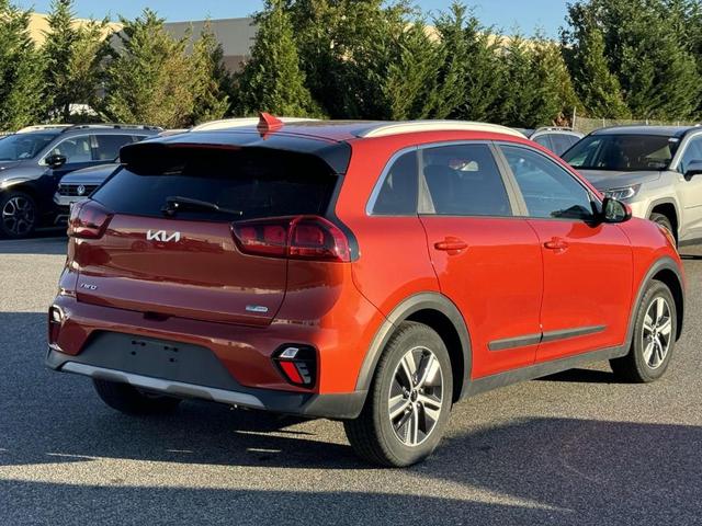 2022 kia niro lxs