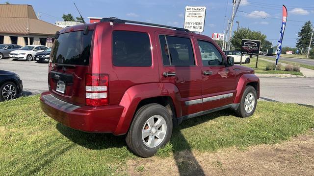2011 jeep liberty sport