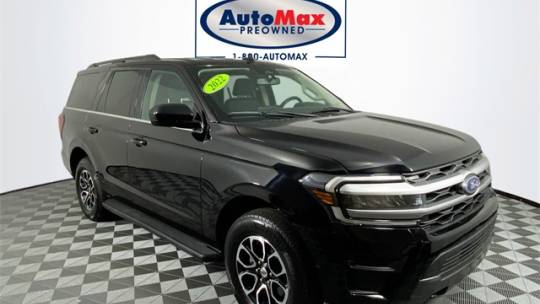 2022 ford expedition xlt