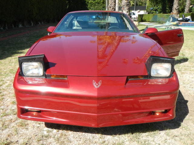 1990 pontiac firebird only 53000 miles cold ac power windows look at the photos