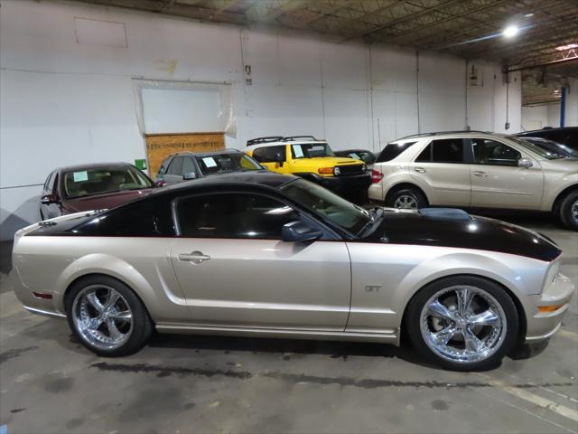 2007 ford mustang gt