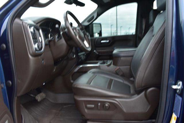 2022 gmc sierra 2500hd denali in saginaw, michigan