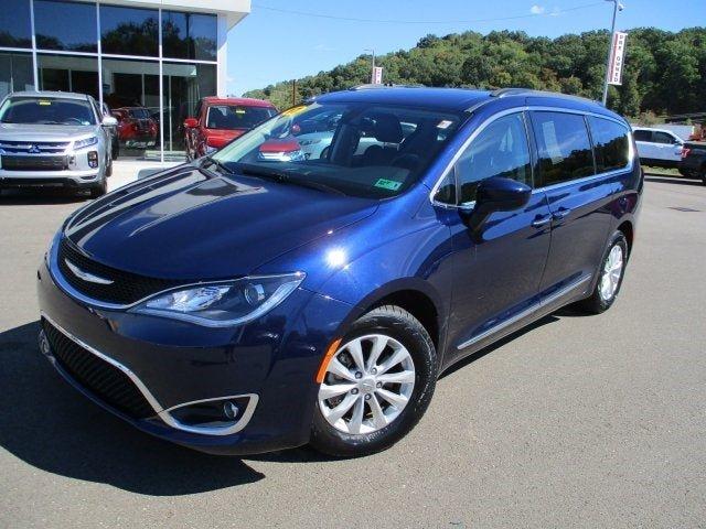 used 2017 chrysler pacifica touring-l huntington, wv 25701 for sale in huntington, west virginia