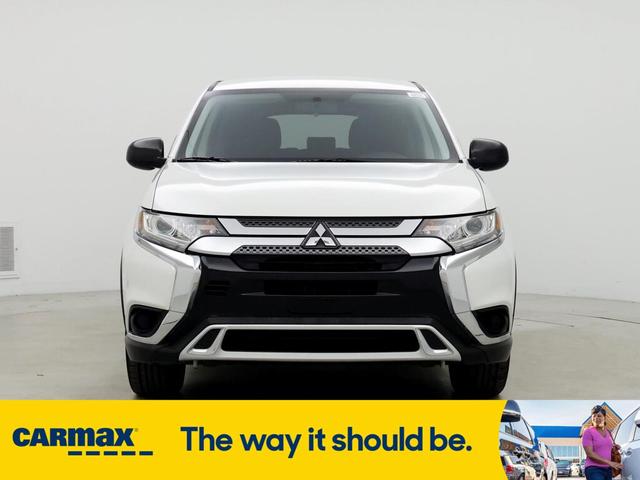 2020 mitsubishi outlander es