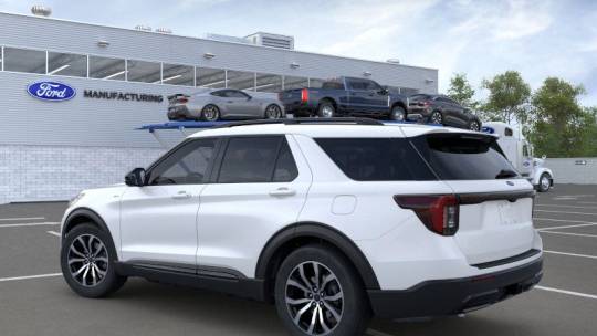 2025 Ford Explorer