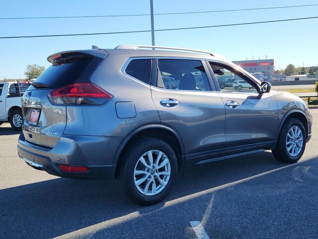 2020 nissan rogue sv