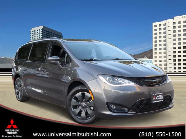 2020 chrysler pacifica hybrid touring l