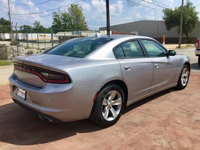 2018 dodge charger sxt plus