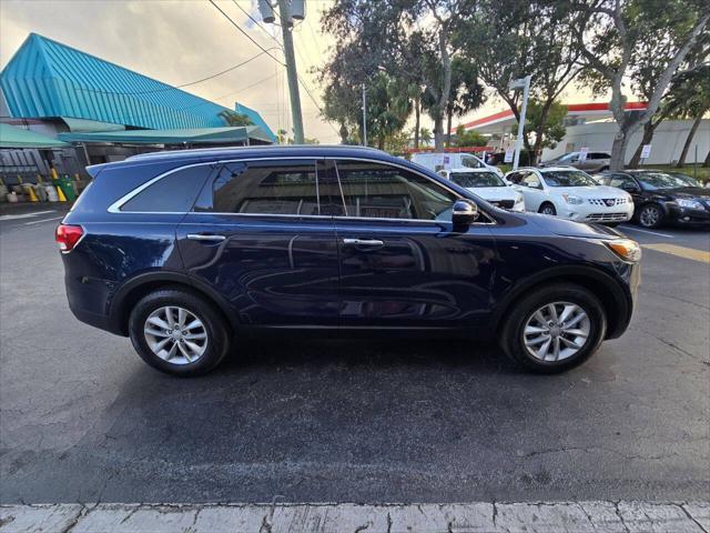 2017 kia sorento lx