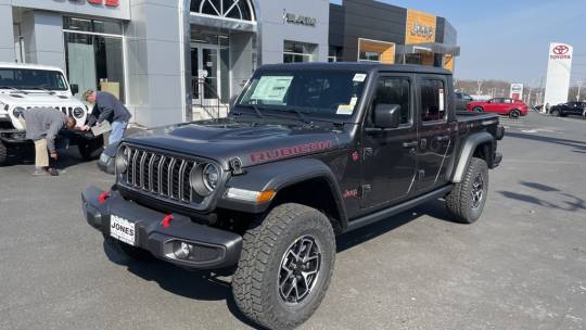 2024 Jeep Gladiator