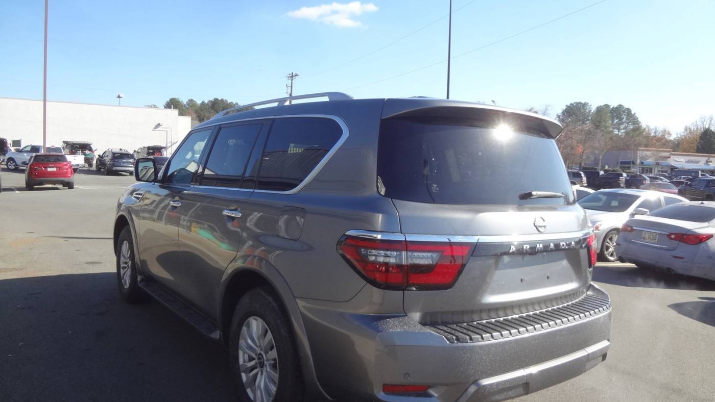 2024 nissan armada sv