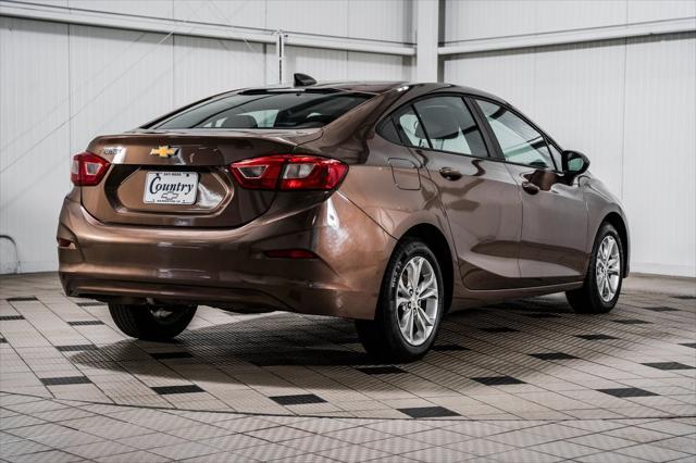 2019 chevrolet cruze ls