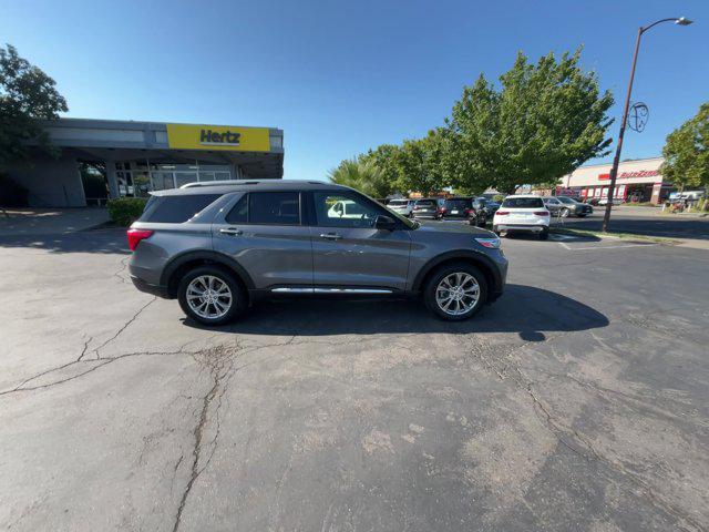 2022 ford explorer limited