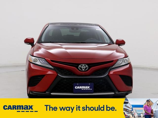 2019 toyota camry xse