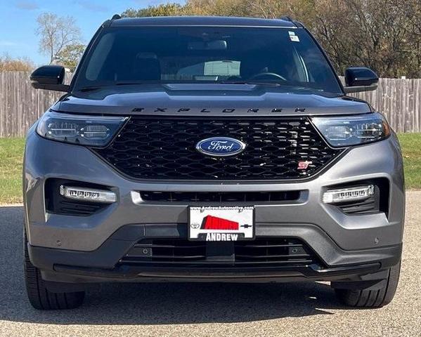 2023 ford explorer st