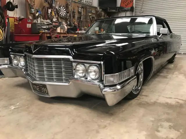 1969 cadillac deville convertible air bagged, custom 20" wheels