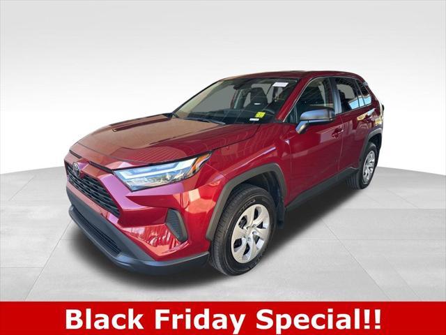 2024 toyota rav4 le