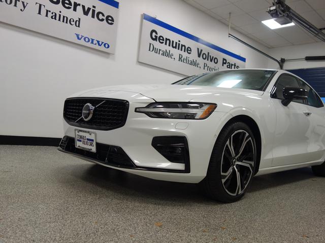 2023 volvo s60 b5 awd plus dark
