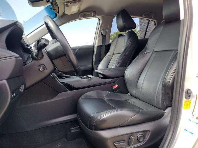 2021 toyota venza xle