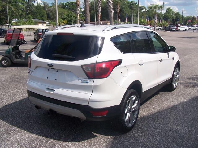 2019 ford escape titanium