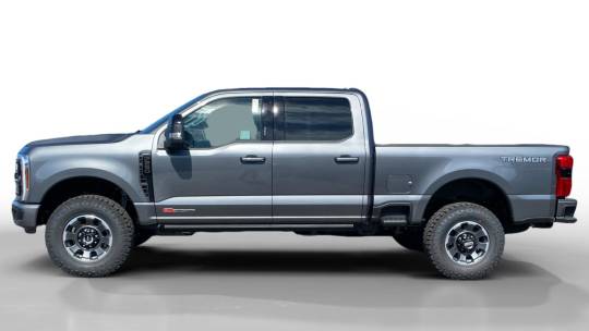 new 2024 ford super duty f-250 lariat crew cab 6.75' box 4wd