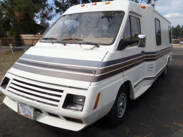 1990 renault lesharo winnebago camper van rv, 28,000mi, gas