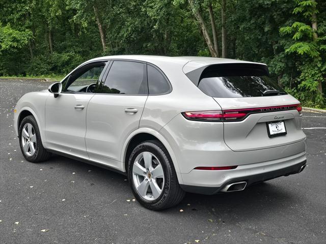 2021 porsche cayenne base (tiptronic)