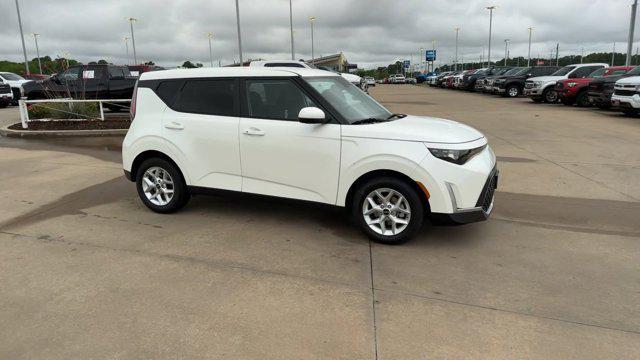 2023 kia soul s