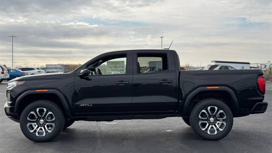 2024 GMC Canyon