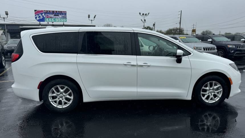 2017 chrysler pacifica lx