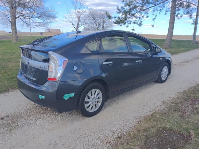 2013 toyota prius plug-in advanced