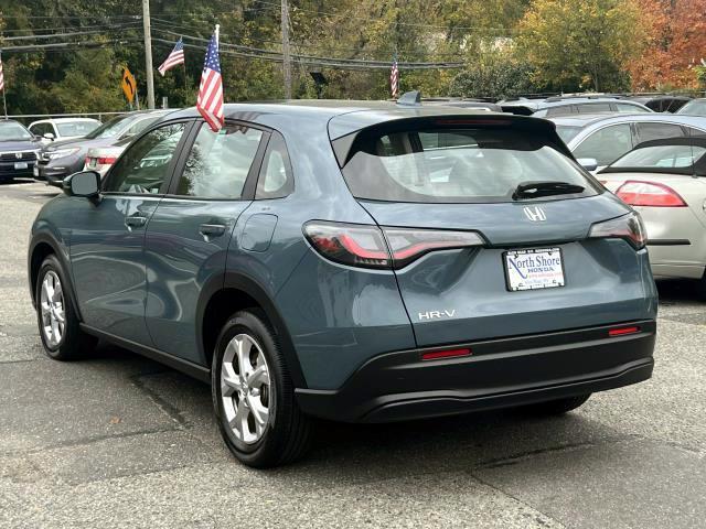 2023 honda hr-v lx